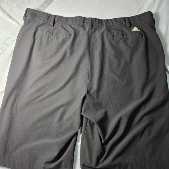 Adidas Golf Shorts (Tag 42) Measures 41.5 Black Stretch Active Performance - Picture 8 of 9